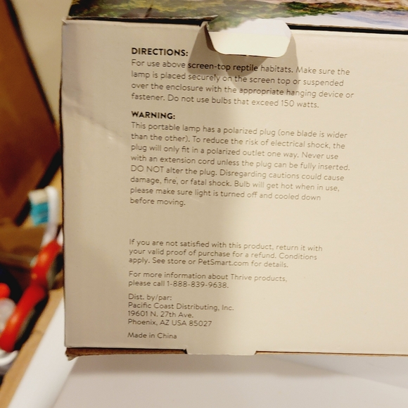 New Thrive 8.5" Dome Lamp 6ft Cord On/Off Switch 150 Watt All Reptiles- New-Open - Picture 4 of 7